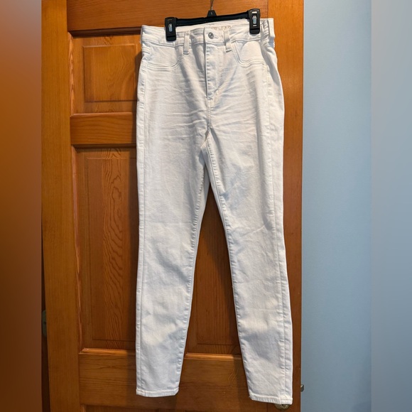 American Eagle Outfitters Denim - American Eagle Outfitters White Denim Size 8